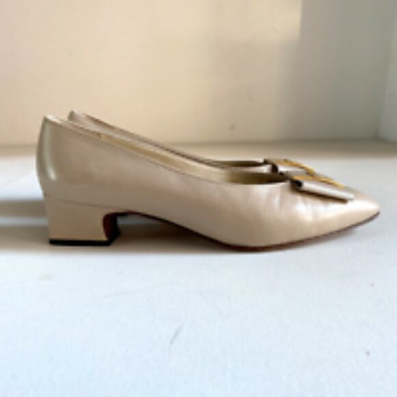 Vintage Bally Switzerland Bow Detail Low Heel Leather Loafers 6.5 Extra Wide. - Picture 4 of 13